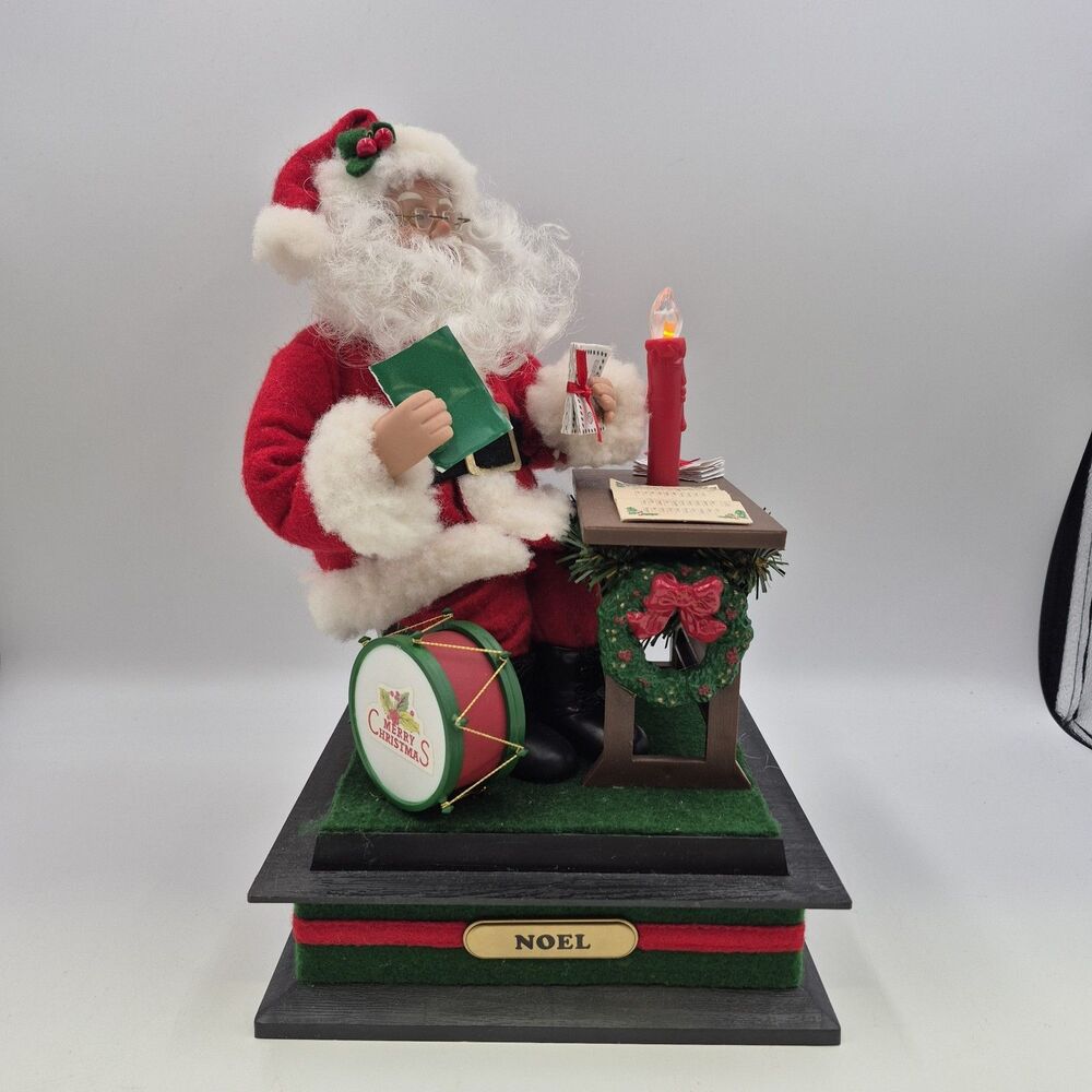 Holiday Creations Scene Santa Musical Lights Up Plays Christmas Carols-TESTED!!